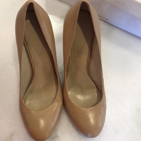 Ladies Nine West size 7.5 nude heel - Picture 5 of 5